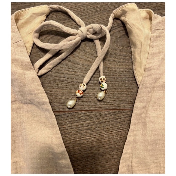 Tularosa Revolve Bria Romper in Hazelnut with Pearl Charm Beige Size XS - Picture 3 of 4